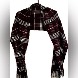 V. Fraas Cashmink Men’s/Women’s  ivory ,black ,plum  14x74( fringeto fringe)